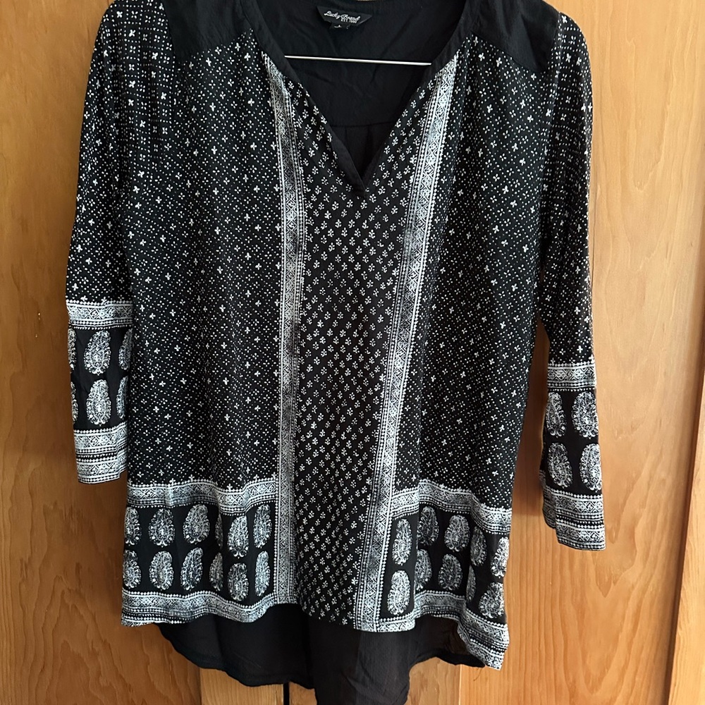 Women’s Lucky Brand Black and White Geometric Blouse